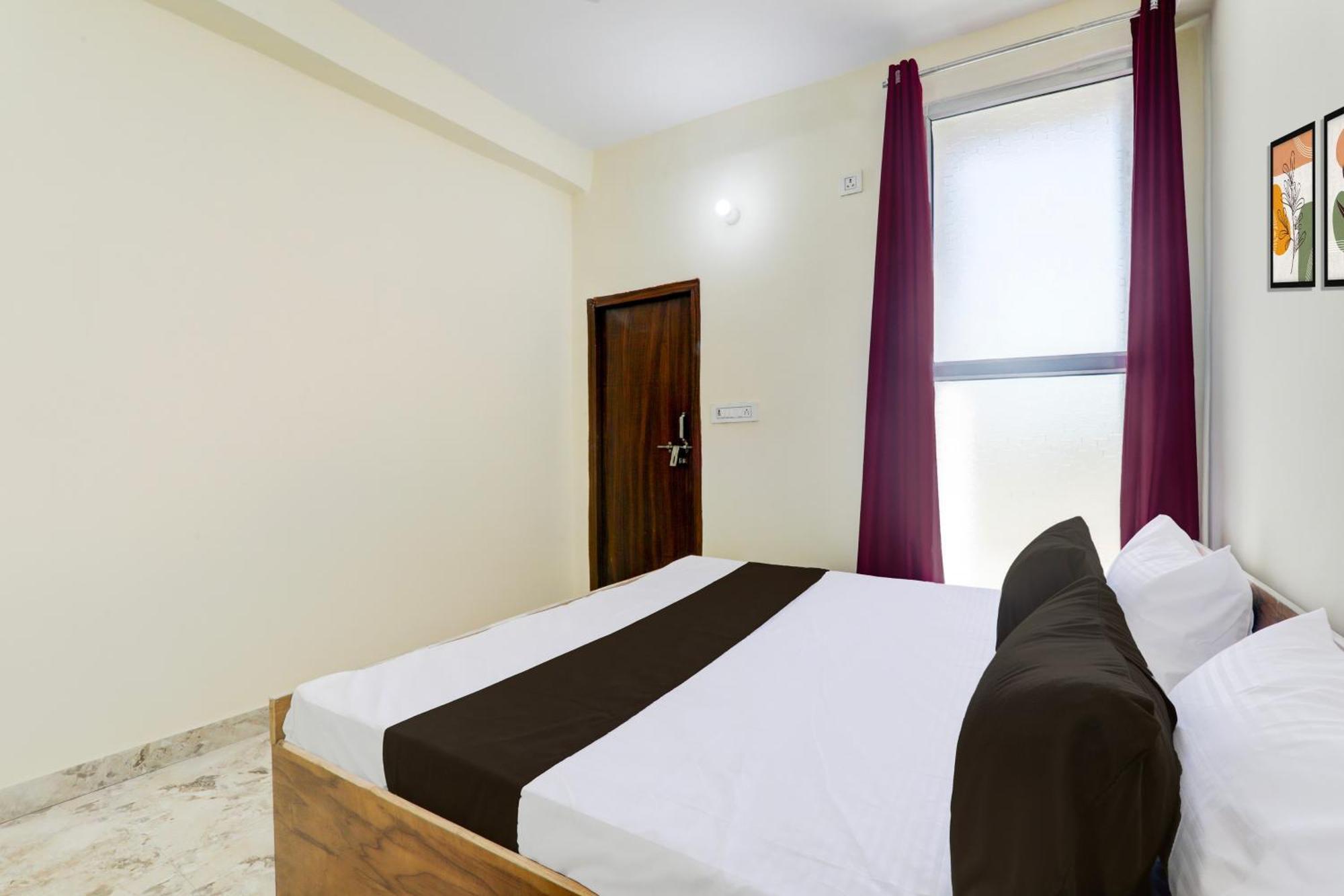 Hotel O Rn Chinhat Exterior foto