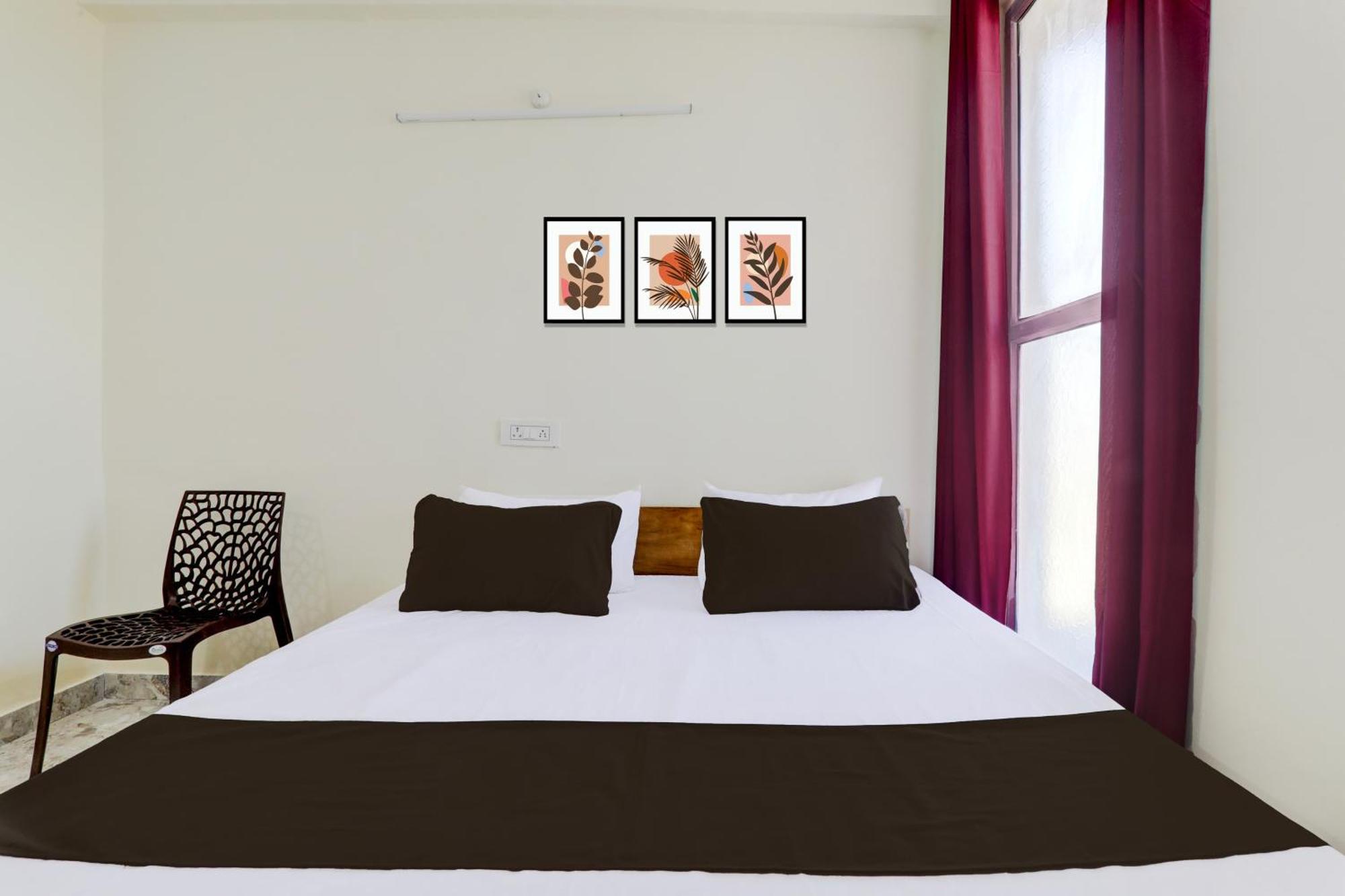 Hotel O Rn Chinhat Exterior foto