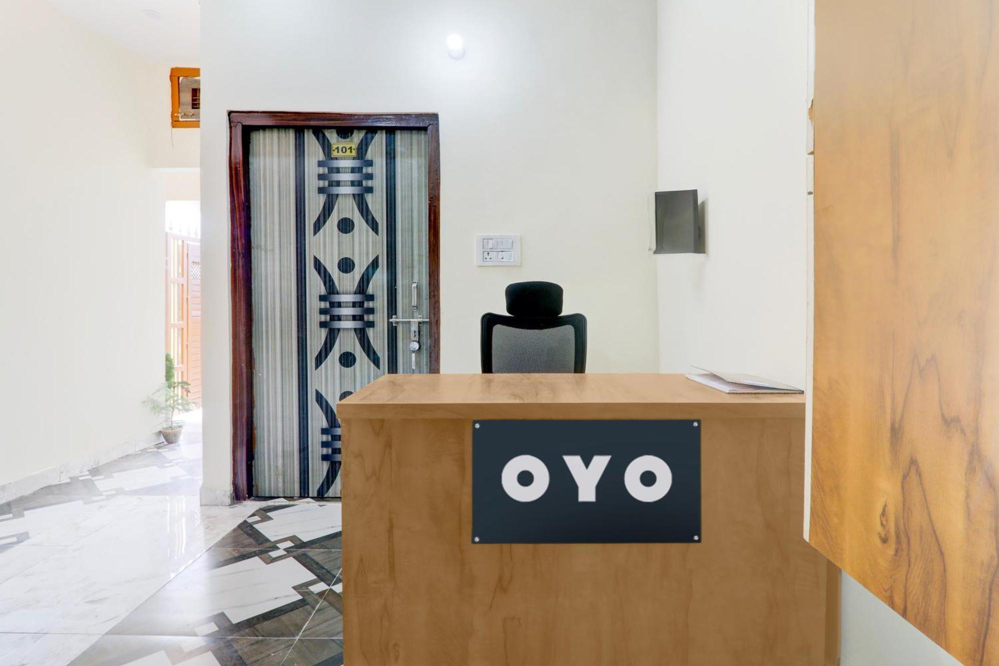 Hotel O Rn Chinhat Exterior foto